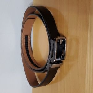 Comfort Click Black Adjustable Leather Belt